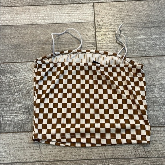 Rue21 Size XS Brown and White Checker Print Crop Tank Top. - Picture 5 of 5